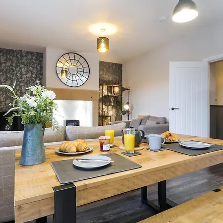 The Hadrian Apartment Hexham Exterior photo